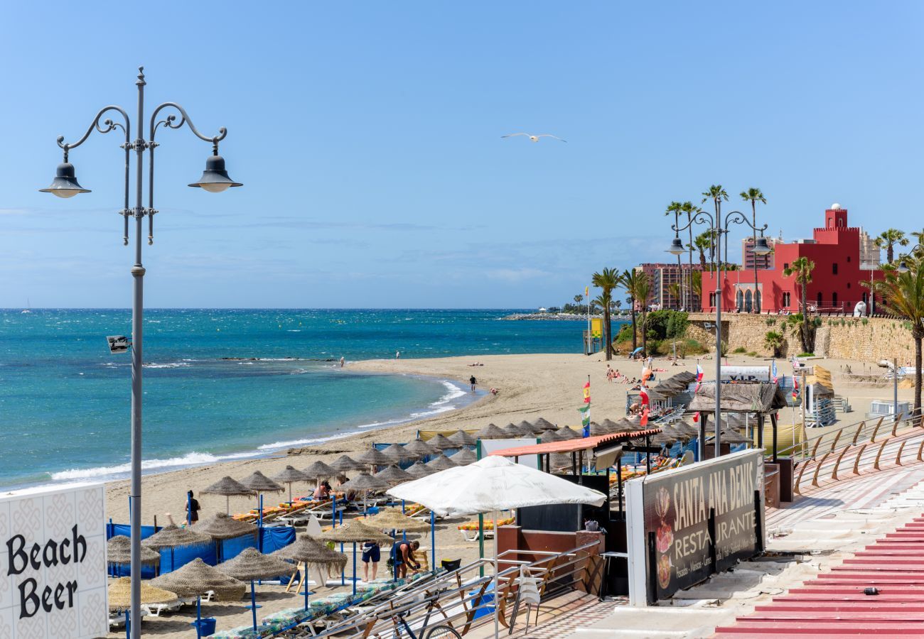 Apartment in Benalmádena - Benalmadena Views | Bright Sea View Apartment near Santa Ana Beach