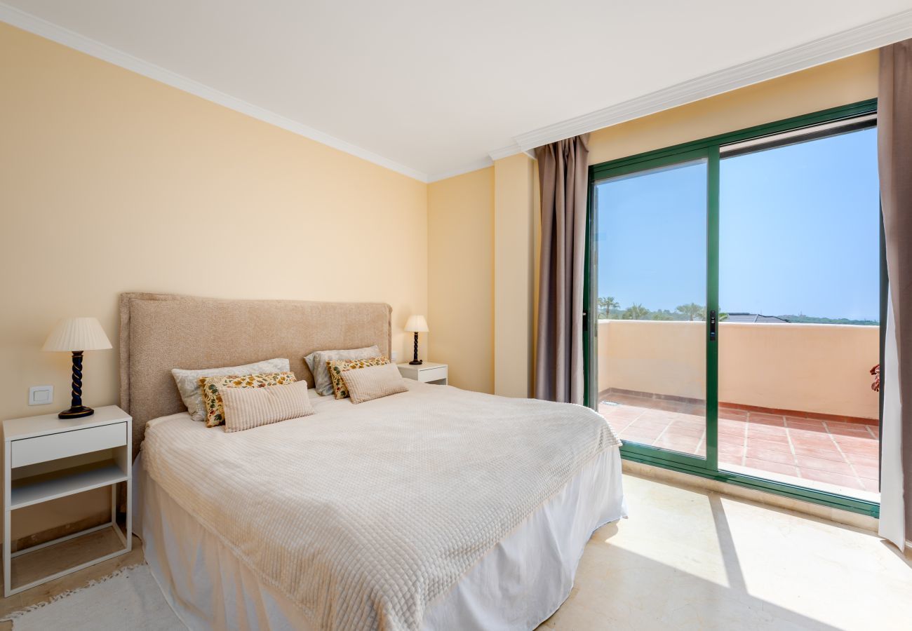 Apartment in Marbella - El Manantial Elviria – Spacious Sea View Apartment with Large Terrace